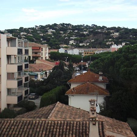 Appartement Spacieux Et Calme Classe 4 Etoiles, A 300M De La Mer Sainte-Maxime Extérieur photo